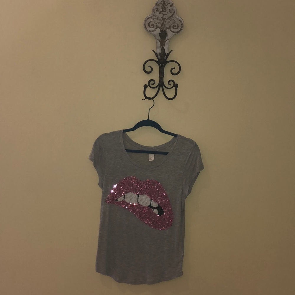 Grey T-shirt